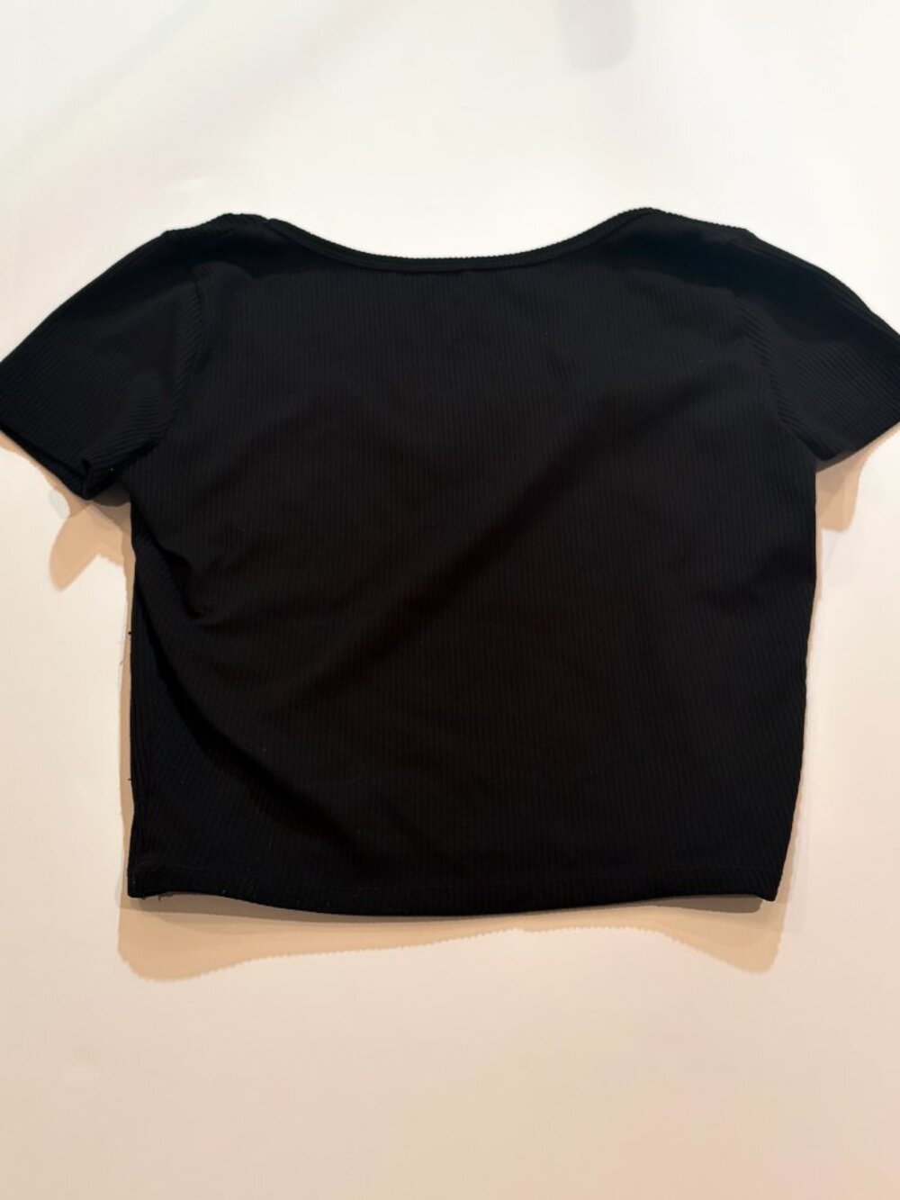 Hollister Must-Have Collection Black Ribbed Baby Tee Size Small - Picture 2 of 3